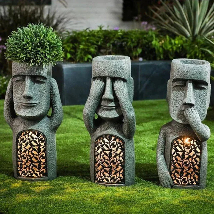 KunstTuin Sculptuur Bloempot met Solar LED – Decoratief & Functioneel
