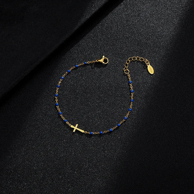 Hemels Kruis Armband in Goudkleurige Roestvrij Staal – Spirituele Elegantie
