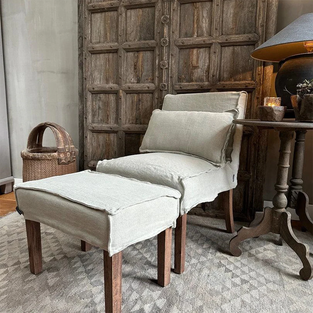 Linnen eetkamer stoel taupe Linnen eetkamer stoel taupe