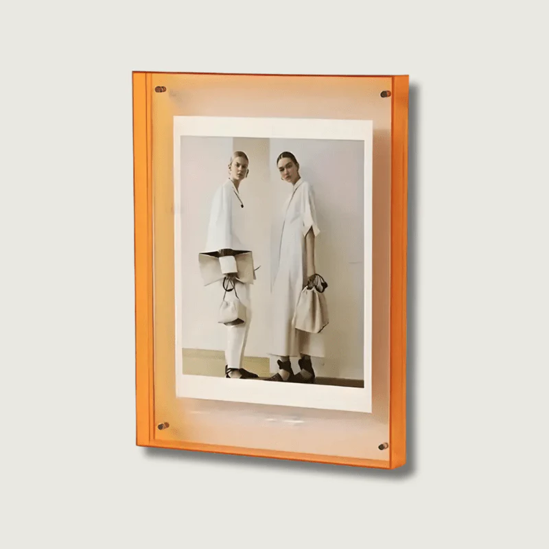 LichtFrame – Neon Fotolijst in Transparant Design