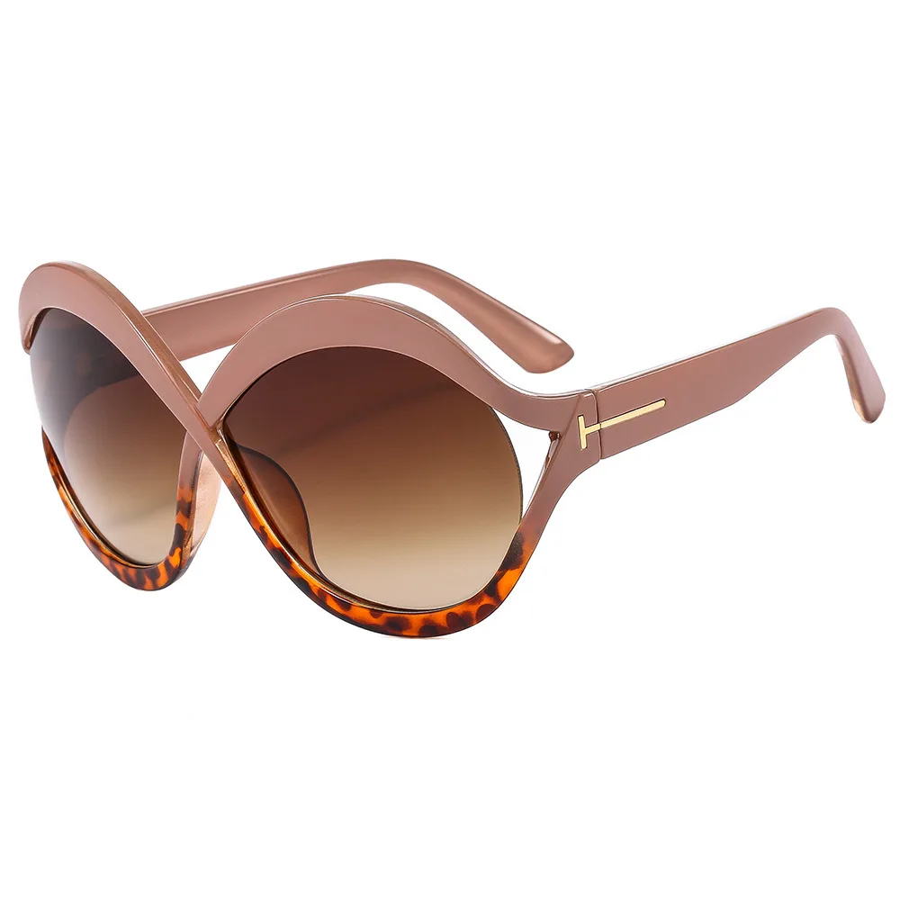 Oversized Zonnebril met UV400 Bescherming – Ronde Vorm, Trendy en Lichtgewicht