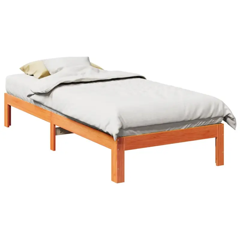 Bedframe van massief grenenhout met voorgeboorde gaten voor een goede nachtrust