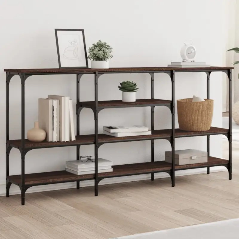 Bijzettafels met bewerkt hout en metalen frame voor een onderhoudsvrije look