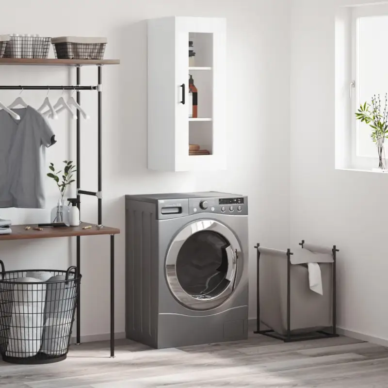 Dressoir met hoogglans wit en bewerkt hout voor een elegante interieur