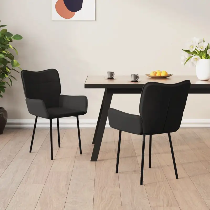 Eetkamerstoelen met hoogte armleuningen en elegant fluweel design