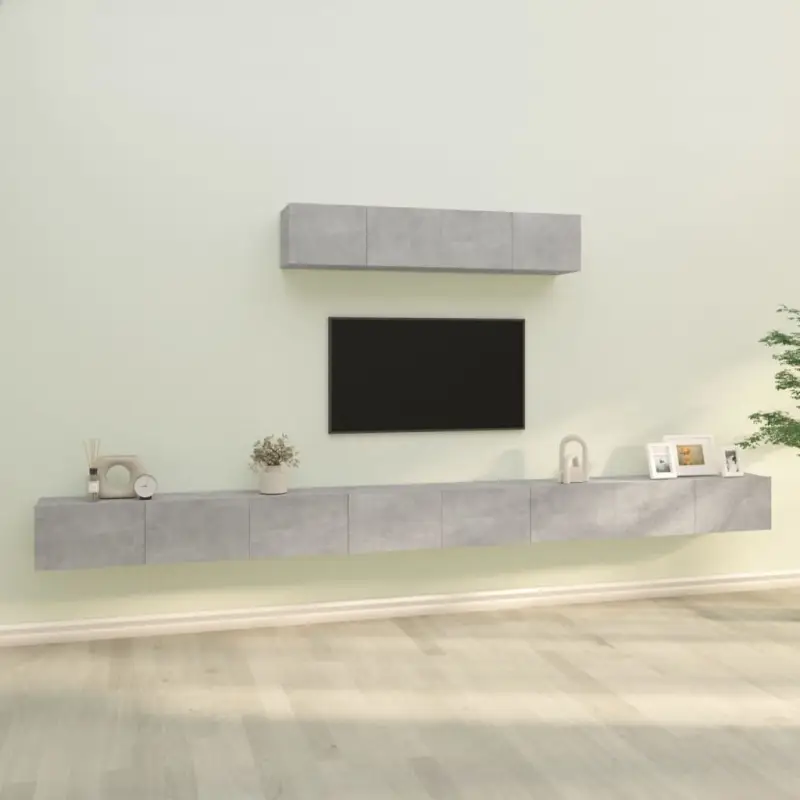 Klassieke televisiekast met bewerkt hout voor een stijlvol interieur