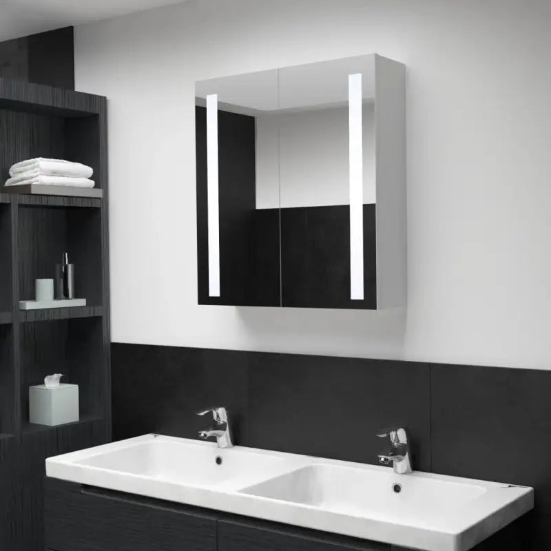 LED-Wandspiegelkast voor een moderne en sfeervolle badkamer