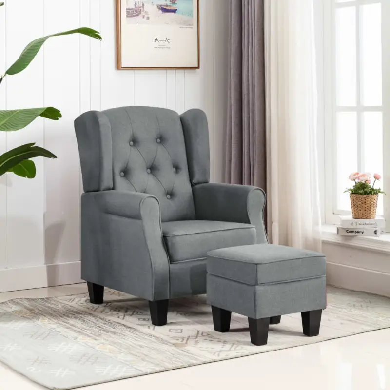 Moderne fauteuil met voetenbankje voor een stijlvolle leefruimte