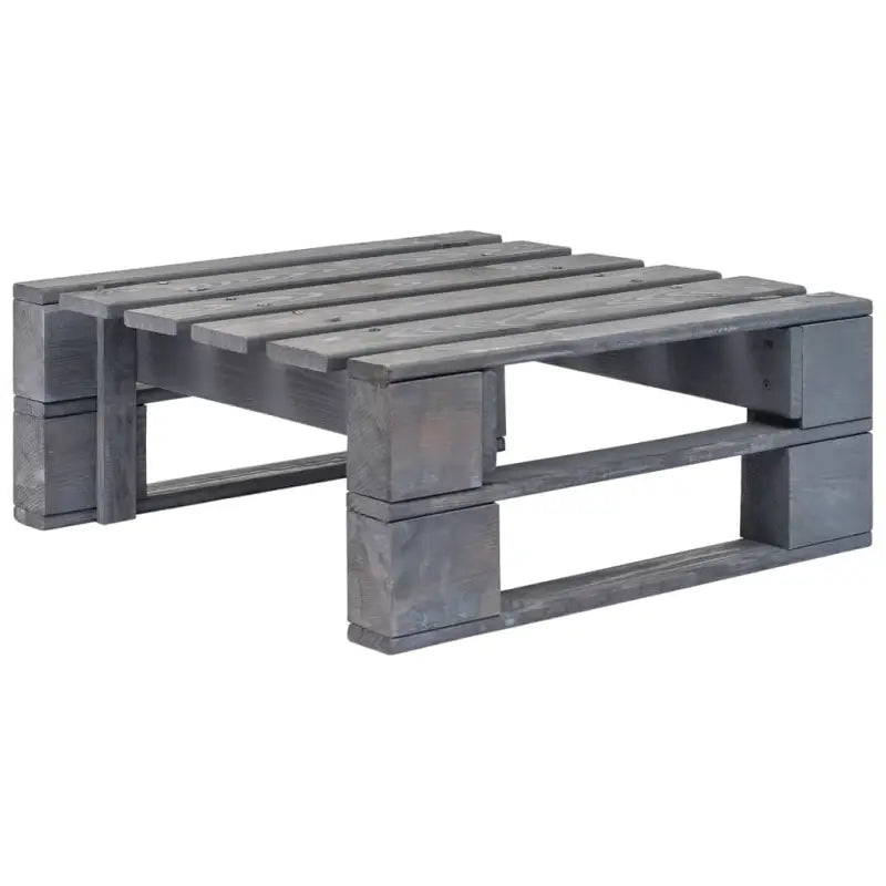 Pallet tuinpoef van geïmpregneerd grenenhout voor rustiek tuinplezier