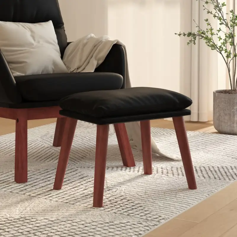 Poefs met kunstlederen afwerking voor een modern en comfortabel interieur