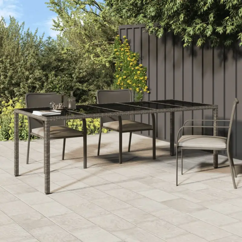 Poly rattan tuintafel met gehard glas voor stijlvolle buitenruimte