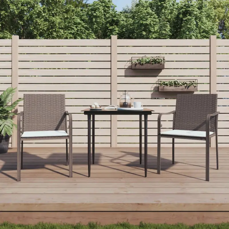 Trendy tuinstoelen van duurzaam poly rattan voor terras en tuin