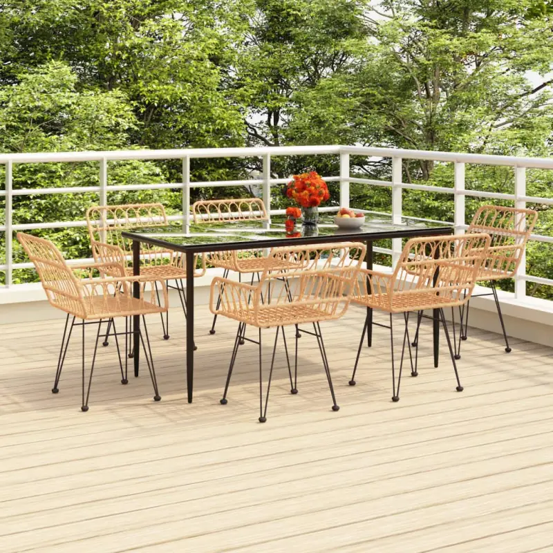 Tuininzet met poly rattan en gehard glas eenvoudig schoon