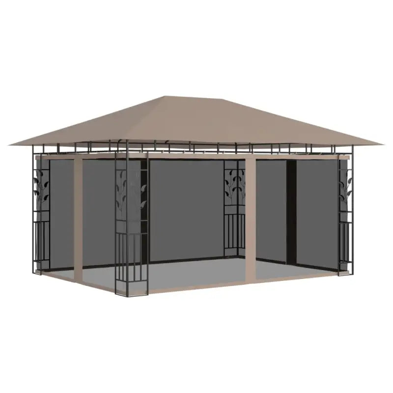 Tuinprieel met stevig stalen frame voor buitenactiviteiten